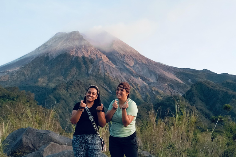 Yogyakarta: 3 - Horas de jipe guiado no Monte Merapi com pick up