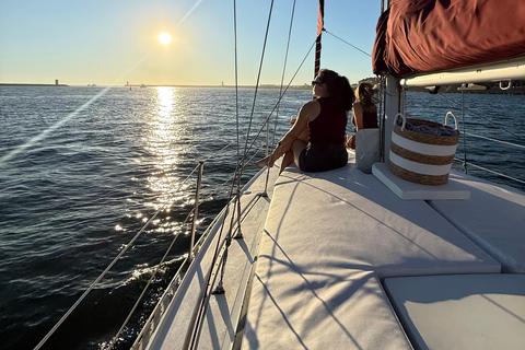 Porto: Douro River Cruise with wine tasting & Sunset option Shared Sunset Sailboat Cruise