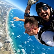 Adelaide: Tandem Skydiving Adventure over Goolwa