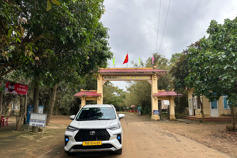 Z Hue: Prywatny transfer do Phong Nha z przystankami DMZZ Hue: Transfer do Phong Nha prosto bez przystanków