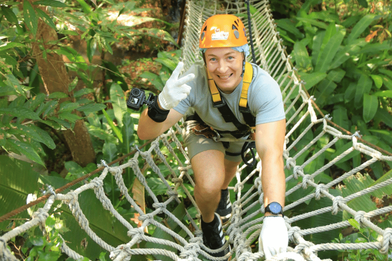 Chiang Mai: Zipline-äventyr med lunch och upphämtning på hotelletHRC- Medium (25 plattformar)