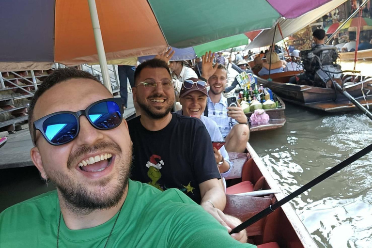 Bangkok: Maeklong Train Ride & Floating Market Boat Ride