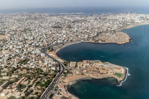 Dakar: Private Custom Tour with a Local GuideDakar: 4 Horus Private Walking Custom Tour