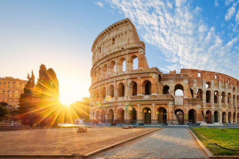 Rome: Colosseum, Roman Forum & Palatine Hill Guided Tour EXTERIOR Only Tour of Colosseum, & Palatine Hilll