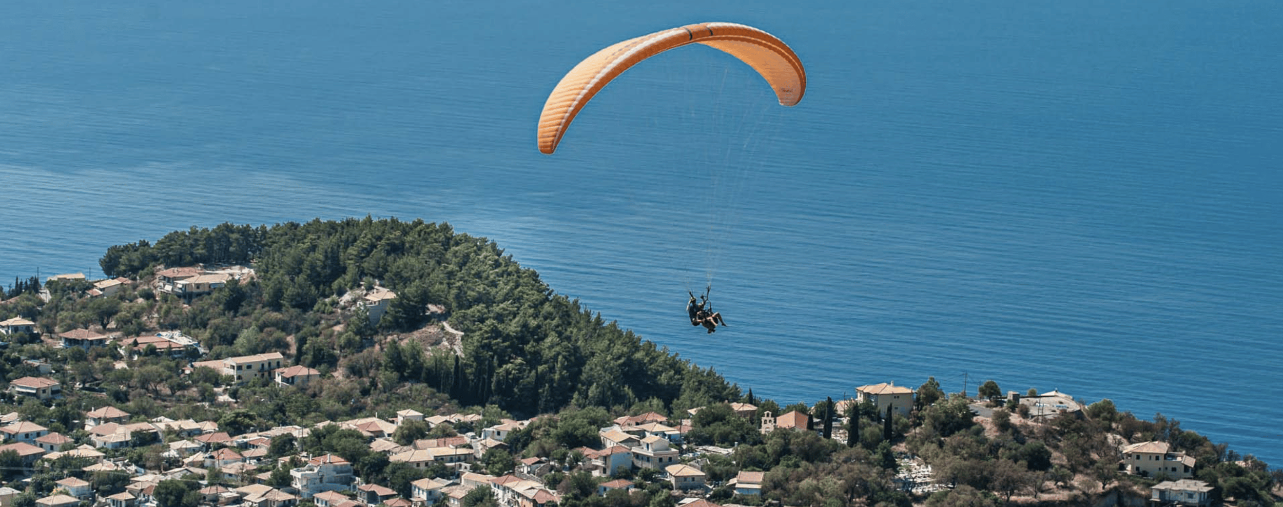 Lefkada: Paragliding-Tandemflug am Strand von Kathisma
