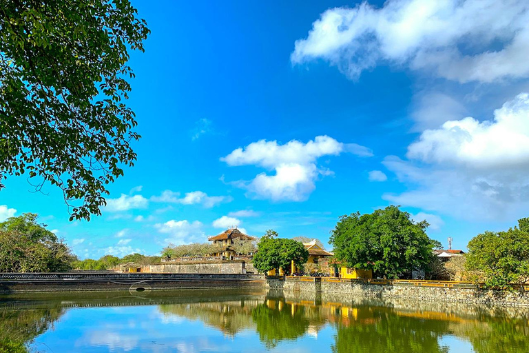 From Da Nang: całodniowa wycieczka do HuePrywatna wycieczka