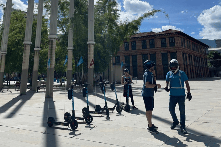 Medellín sur roues : Une aventure culturelle dans le centre-ville