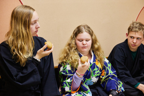 Learn Zen in a class of making tea near Osaka Castle