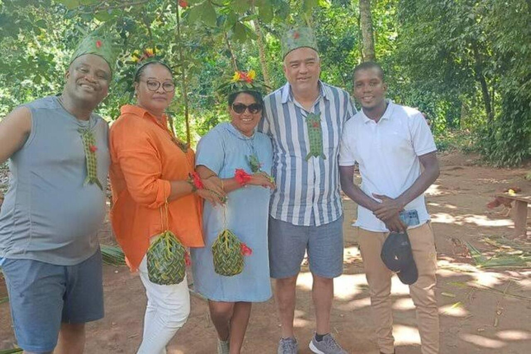 Zanzibar: Spice farm tour with local guide Zanzibar: Spice Farm Tour with Stone Town Pick-Up”