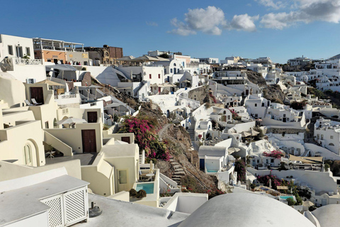 Santorini Sightseeing Tour: 4 Hours of Iconic Spots