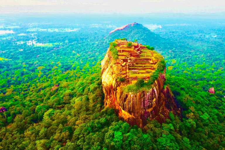 From Colombo or Kandy: Sigiriya Rock Fortress Day Tour
