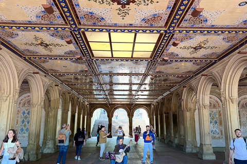 NYC: Central Park Storytelling Pedicab Tour with Theater Central Park Pedicab Tour - Deluxe 1.5 Hour Experience