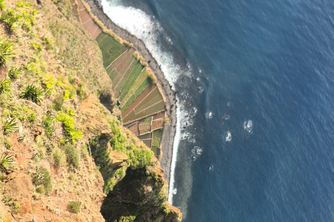 جولة يوم كامل في جزيرة ماديراجولة جزيرة ماديرا ليوم كامل
