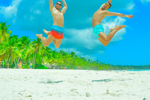 Saona Island Day Tour from Punta Cana, Pool & Beach