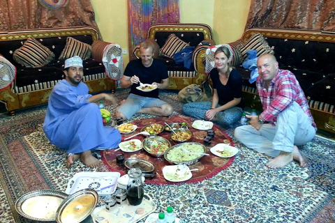 From Muscat: Authentic Omani Dinner with a Local Family
