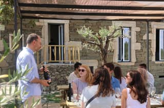Ab Porto: Mittagessen auf einem Weingut im Douro-Tal mit 4 Weinen