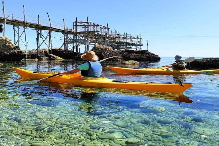 Costa dei Trabocchi: "Il Cavalluccio" sea kayak excursion Trabocchi Coast: sea kayak excursion "The Little Horse"