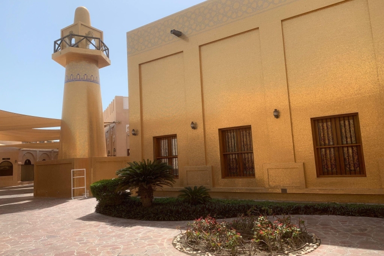 Private geführte Stadtführung durch Doha - Entdecke die Wunder von KatarSouq Waqif, Katara Cultural Village & Lusail City