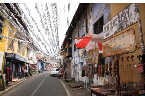 Kochi: Jewish Town Guided Walking Experience