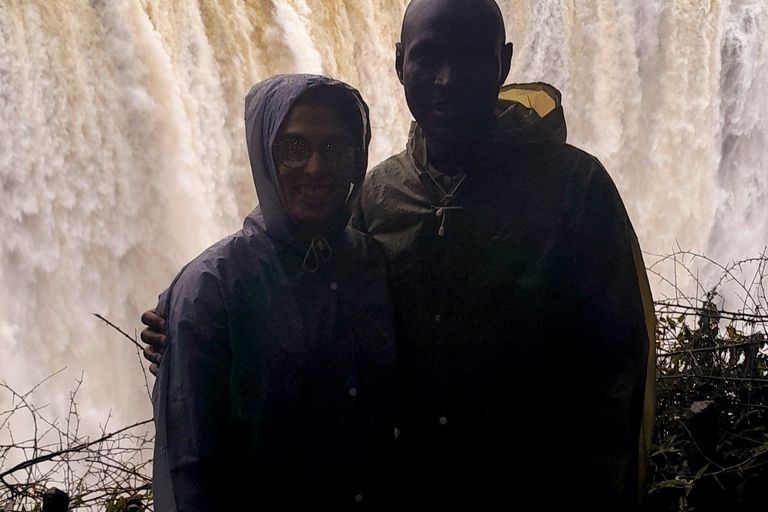 Victoria Falls: Guided Tour with Hotel Pickup