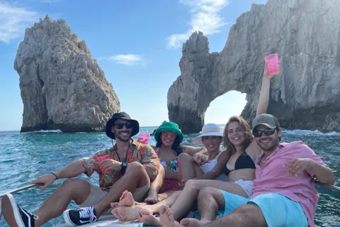 Cabo San Lucas: Private Yacht Tour