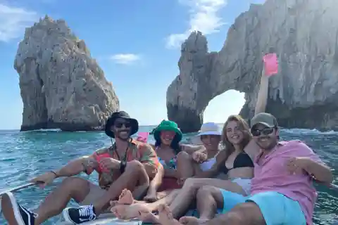 Cabo San Lucas: Private Yacht Tour