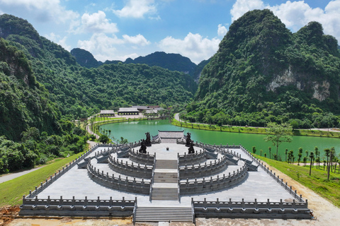 Ninh Binh: to Hà Nội By VIP Limounsine