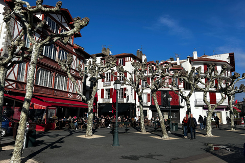 Bilbao: Pilgrim transfer to Saint Jean Pied de PortOne stage option