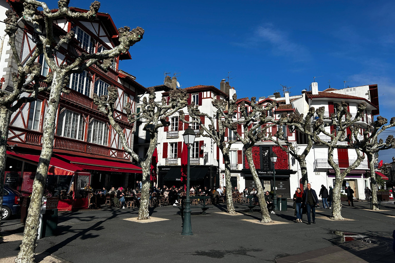 Bilbao: Pilgrim transfer to Saint Jean Pied de PortOne stage option