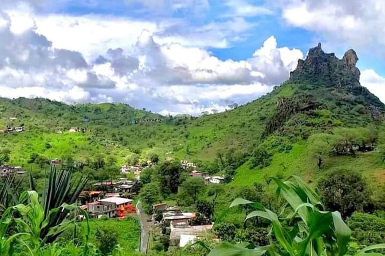 Wyspa Santiago: Wycieczka Serra Malagueta i dolina Gongon z piknikiemWyspa Santiago: Wycieczka Serra Malagueta + Dolina Gongon z piknikiem