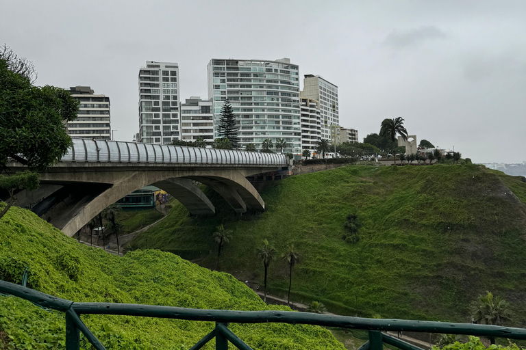 LIMA: Dia inteiro visitando Lima em seus três estágios: Ancestral, Colonial e Moderno.