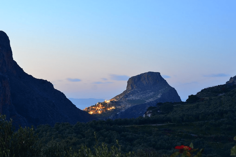 Safáris de luxo em jipe em Chania: Segredos da degustação de vinhos e azeite de olivajipe premium