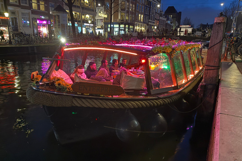 Amsterdam: Discreet Luxury Smoke-Friendly Canal Cruise Amsterdam: Discreet Luxury Smoke-Friendly Canal Boat Cruise