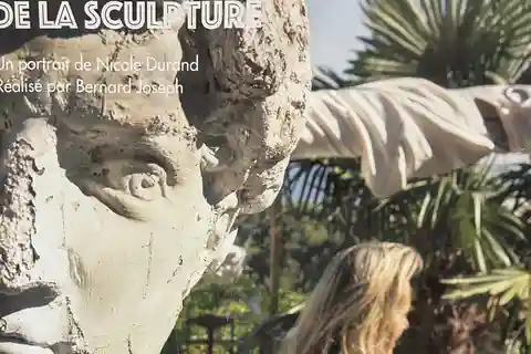 Art studio tour in Italian sculpture gardens