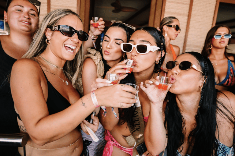 Ibiza: Sunset Boat Party, Open Bar, and VIP Club Entry