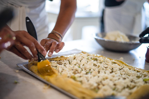 Greek Cooking Class with a Local Chef, Wine, & Meal in Drios Drios: Greek Cooking Class with a Chef, Wine, and Meal