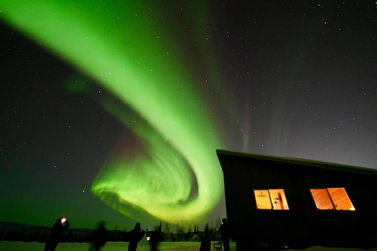 Fairbanks Aurora Camp: Mountaintop 360° Alaskan Cabin