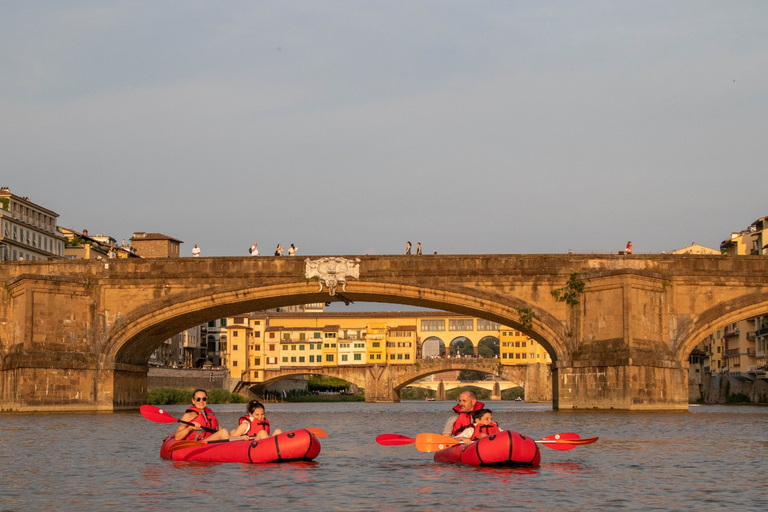 Florence: Ponte Vecchio and City Sights Guided Kayak Cruise