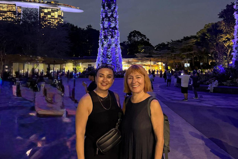 Chinatown Food Tour, River Cruise &amp; 2 top-visit Light Shows