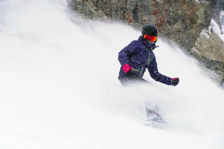 Montreal: Jazda na nartach lub snowboardzie z przewodnikiem w lasach QuebecuTwilight to Starlight: Nocna przygoda na nartach