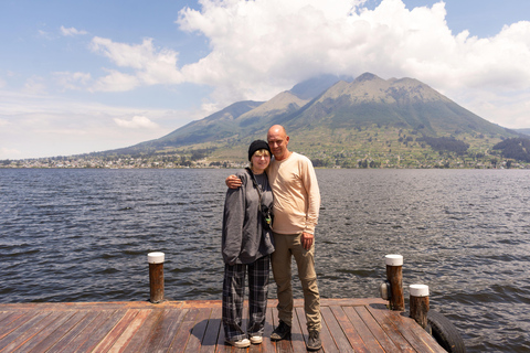 Vanuit Quito: Otavalo-Ponchos Plein-Peguche Waterval-MuseumRondreis Otavalo