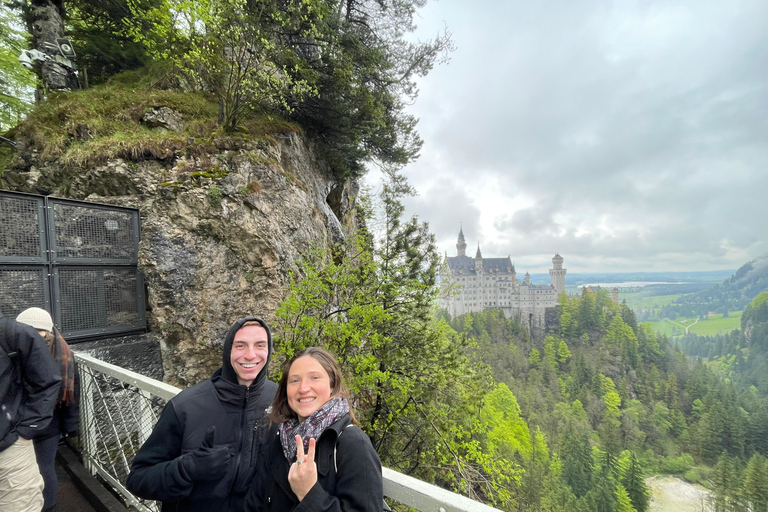 Tour privato di Neuschwanstein con partenza tardiva da Monaco di Baviera