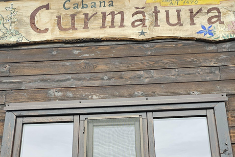 Brașov: Curmătura Chalet, adventure with Mountain Guide