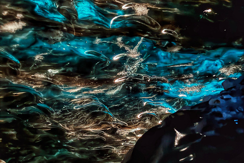 Excursion Premium dans la grotte de glace bleue - soupe chaude et boisson chaude incluses.Visite guidée de la grotte de glace bleue Vatnajökull Premium