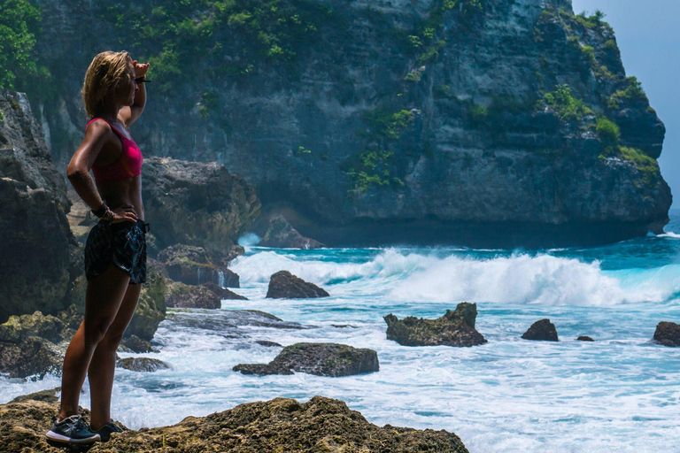 Bali: Nusa Penida Full-Day Tour with Waterfall Package
