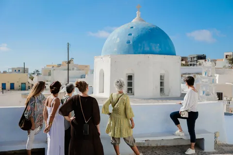 Santorini: 6hr Small Group Shore Excursion Villages & Wine