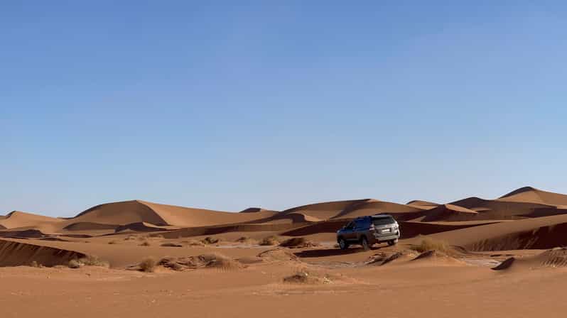 Au départ de Zagora : Excursion d'une journée dans le désert à Erg chigaga & visite d'un 4x4 - quad