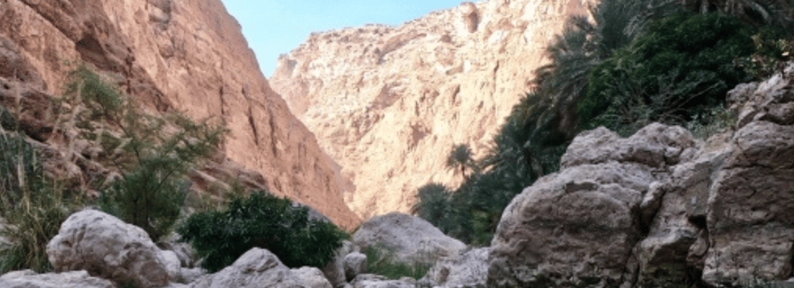 Mascate : Wadi Shab et le gouffre de Bimmah...