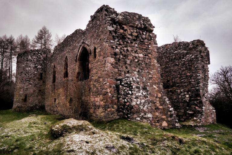 Inverness: Private Tour to Brodie Castle, Fort George & More Private Vehicle 1-4 Passengers