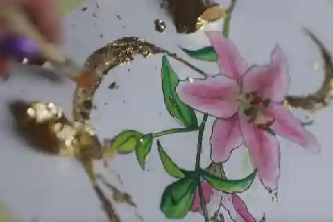 Laboratorio di pittura ad acquerello con foglia d'oro